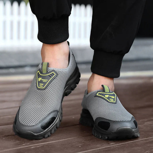 Non Slip Flat Shoes for Men – Lightweight, Breathable & Perfect for Casual Running