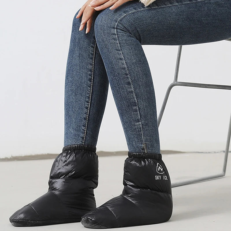 Winter Outdoors Shoe Covers White Duck Down Camping Slippers Warm Socks for Sleeping Bag Indoors Warm Boots Waterproof