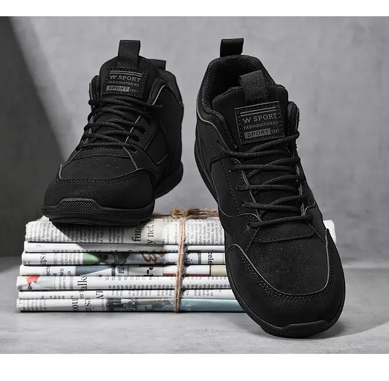 Men's Flat Sports Shoes Autumn 2024 New Outdoor Men's Vulcanized Shoes Casual Running Shoes Versatile Fashion Trend Work Boots