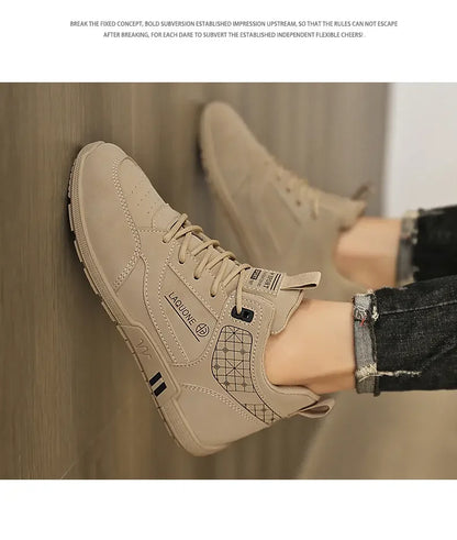 Men's Flat Sports Shoes Autumn 2024 New Outdoor Men's Vulcanized Shoes Casual Running Shoes Versatile Fashion Trend Work Boots