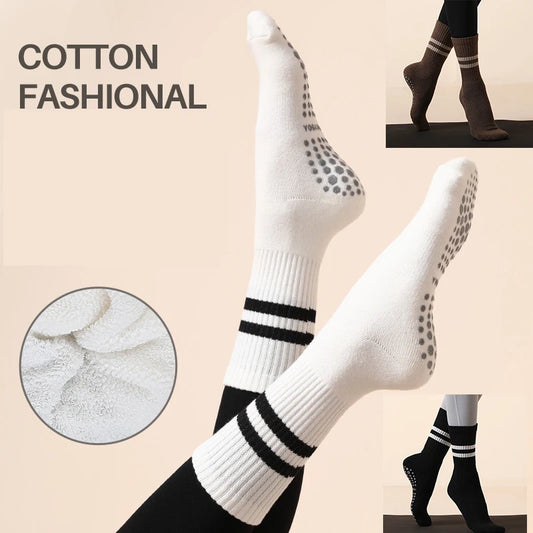 New High Quality Bandage Yoga Socks Anti-Slip Quick-Dry Damping Pilates Ballet Socks Good Grip For Women Cotton Fitness Socks